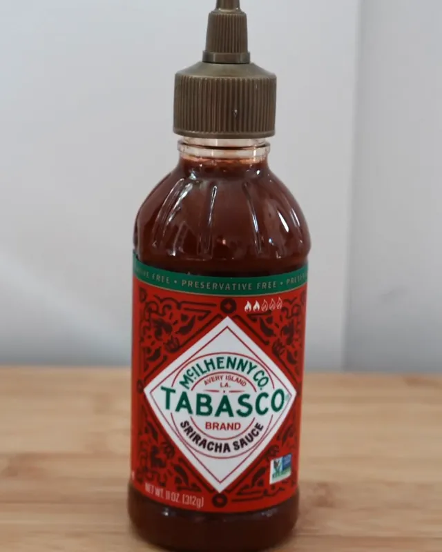 Tabasco Sriracha bottle